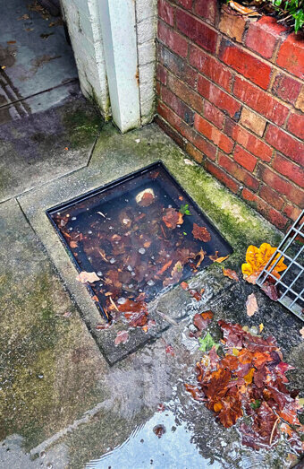 https://blockeddrainsarmadale.com.au/uploads/2025/07/hero-blocked-sewers-27767.jpg